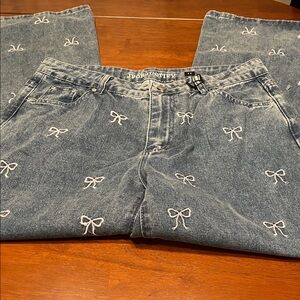 Blue Bow Embroidered Women Jeans